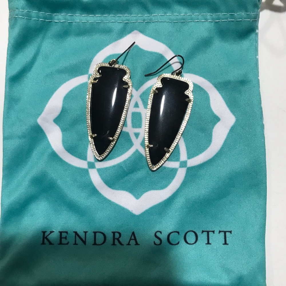 Kendra Scott Black Arrowhead Earrings